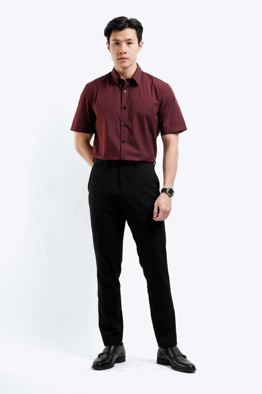 men's outfit | Maroon shirt outfit, Red shirt men, Maroon dress shirt
