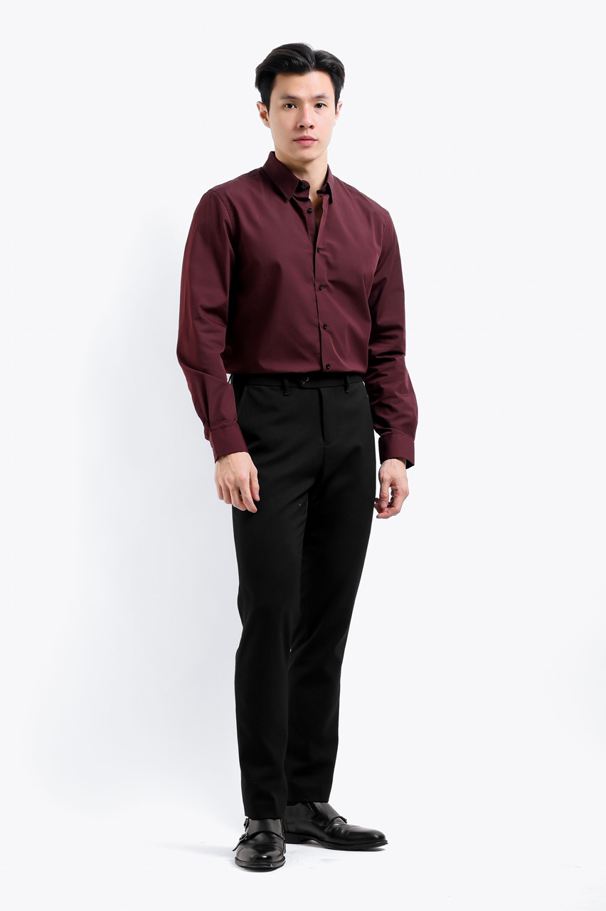 Outfit grid - Burgundy shirt & grey jeans | Mens outfits, Mens clothing  styles, Mens fashion edgy